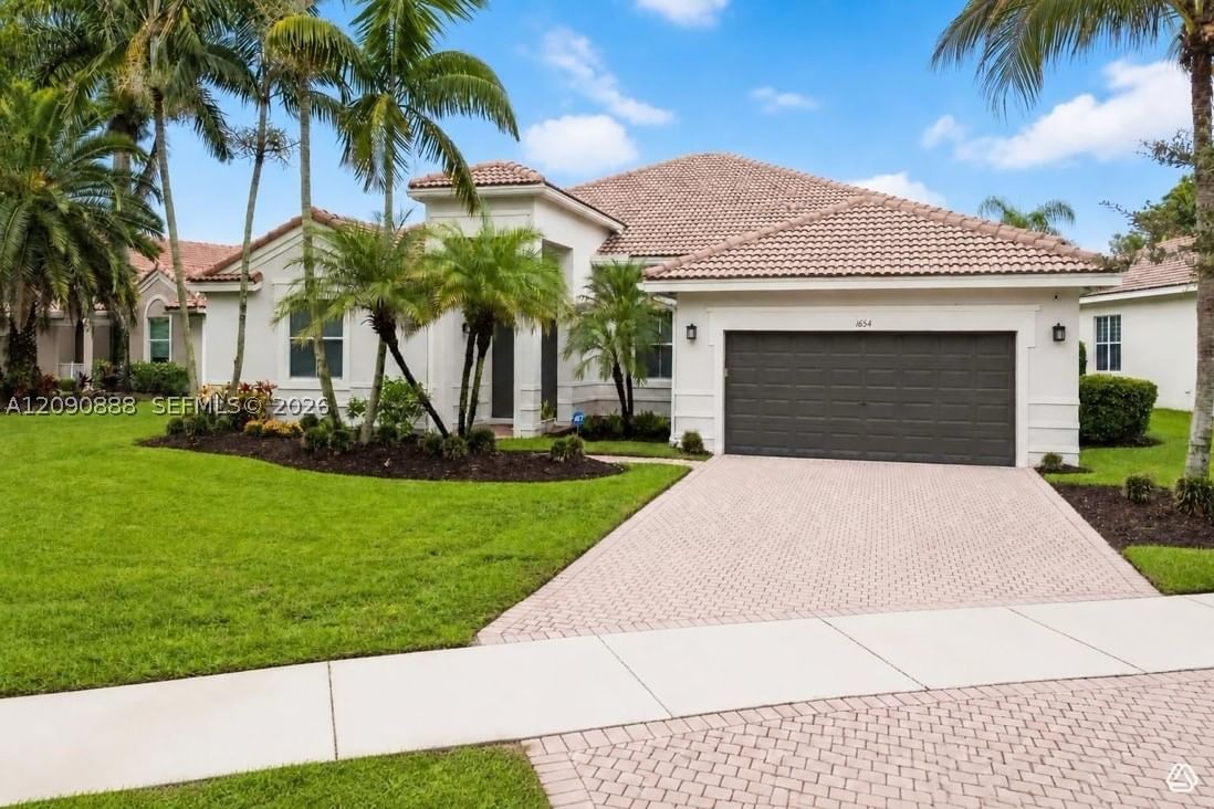 Real estate property located at 1654 Bunting Ln, Broward, Sector 2-parcels 1 2 3 4, Weston, FL