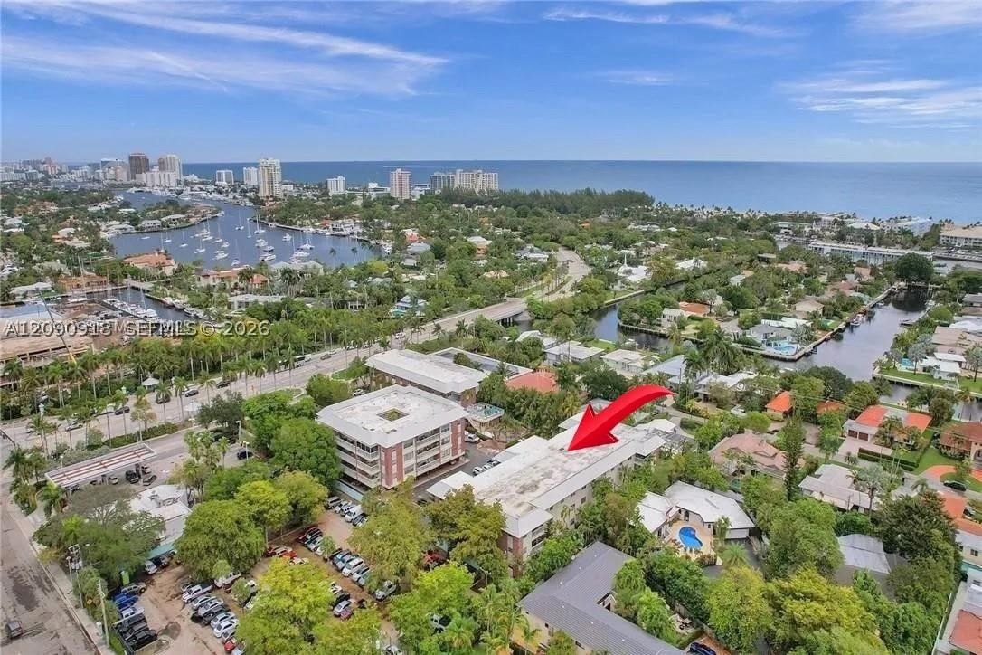Real estate property located at 2424 17th Cswy #205B, Broward, Village At Harbor Beach C, Fort Lauderdale, FL