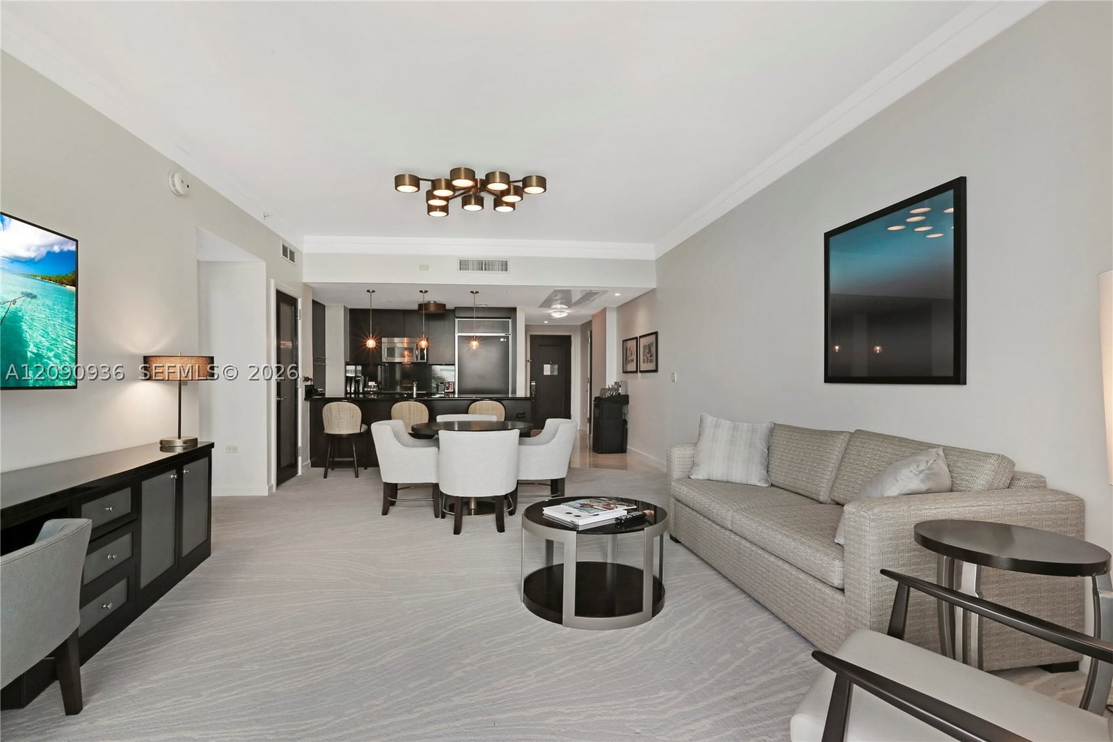 Real estate property located at 4391 Collins Ave #307, Miami-dade, Fontainebleau Iii, Miami Beach, FL