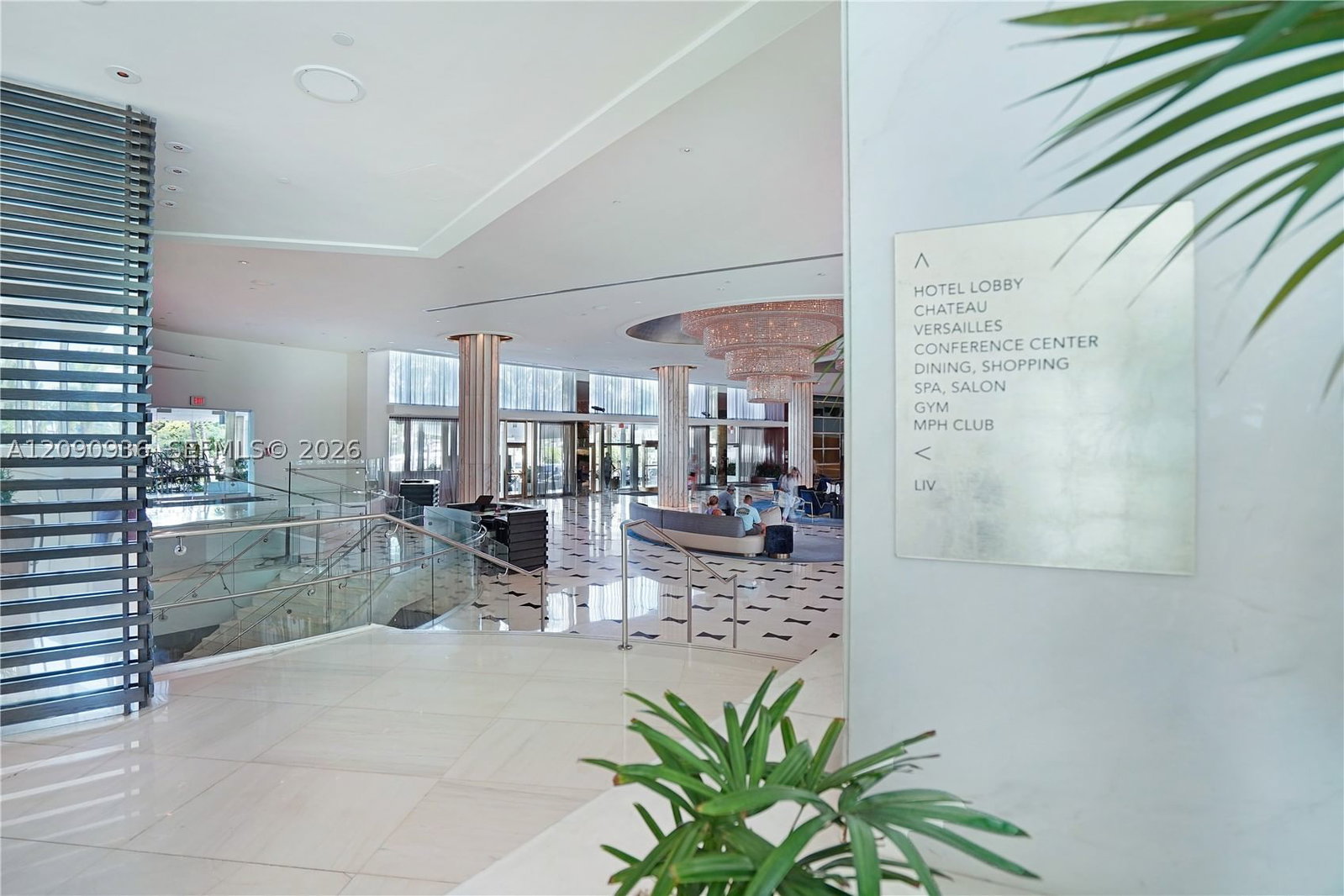 Real estate property located at 4391 Collins Ave #307, Miami-dade, Fontainebleau Iii, Miami Beach, FL