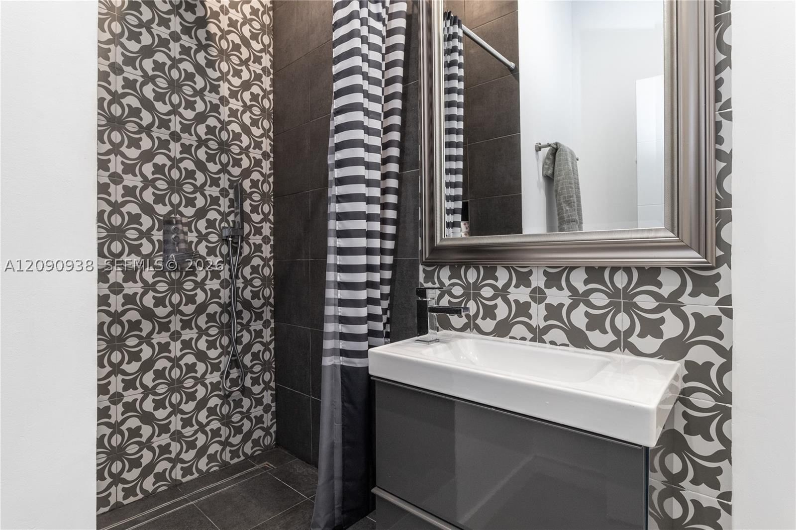 Real estate property located at 661 86th St, Miami-dade, Biscayne Beach-2nd Addn, Miami Beach, FL