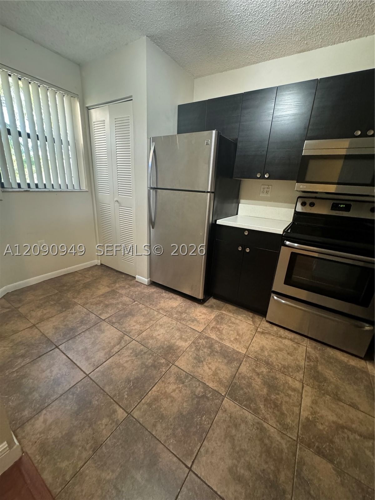 Real estate property located at 9969 Nob Hill Ct #9969, Broward, Villas De Venezia Condo, Sunrise, FL