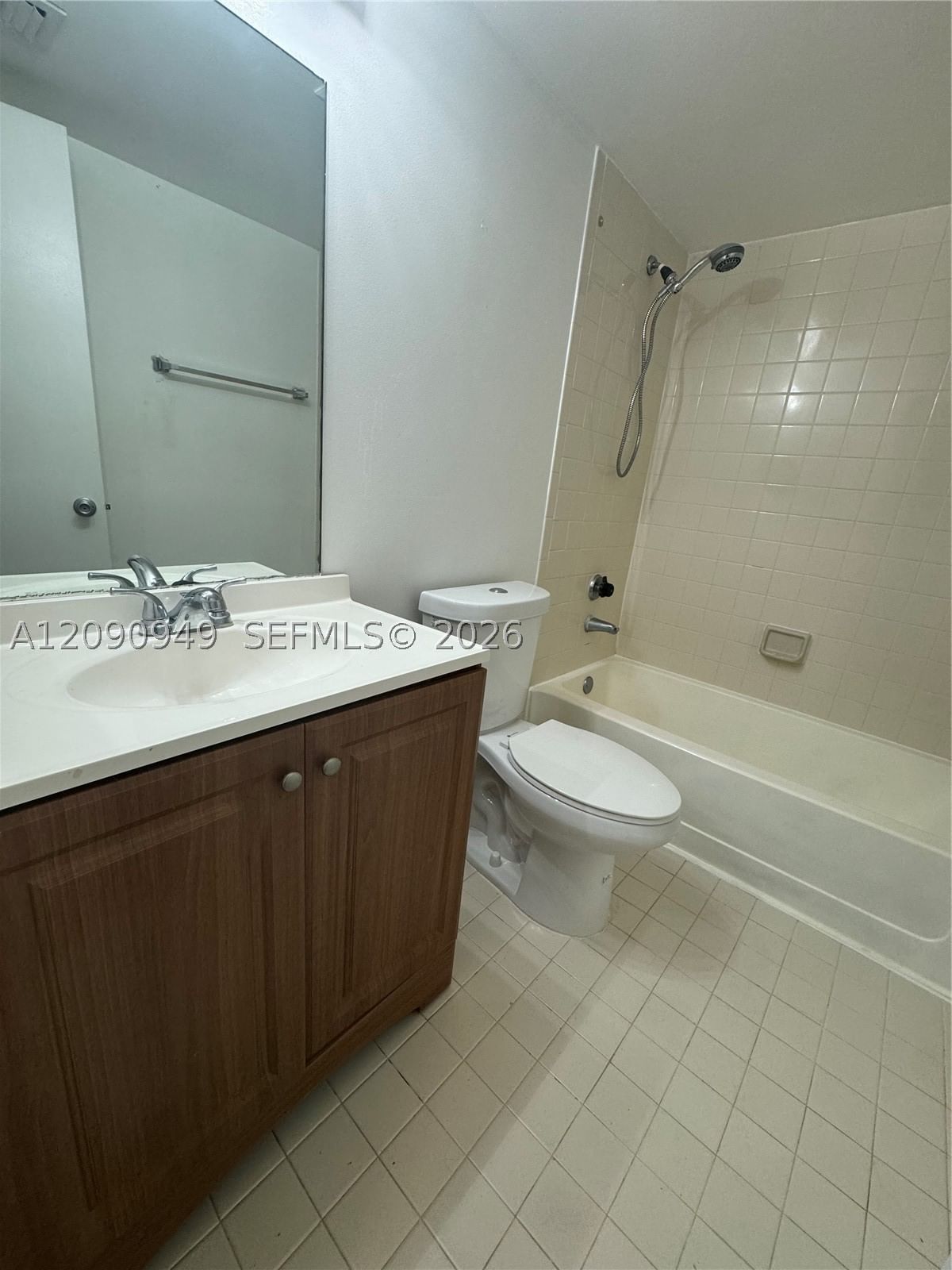 Real estate property located at 9969 Nob Hill Ct #9969, Broward, Villas De Venezia Condo, Sunrise, FL