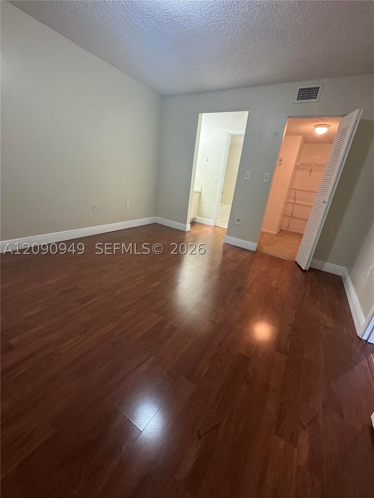 Real estate property located at 9969 Nob Hill Ct #9969, Broward, Villas De Venezia Condo, Sunrise, FL