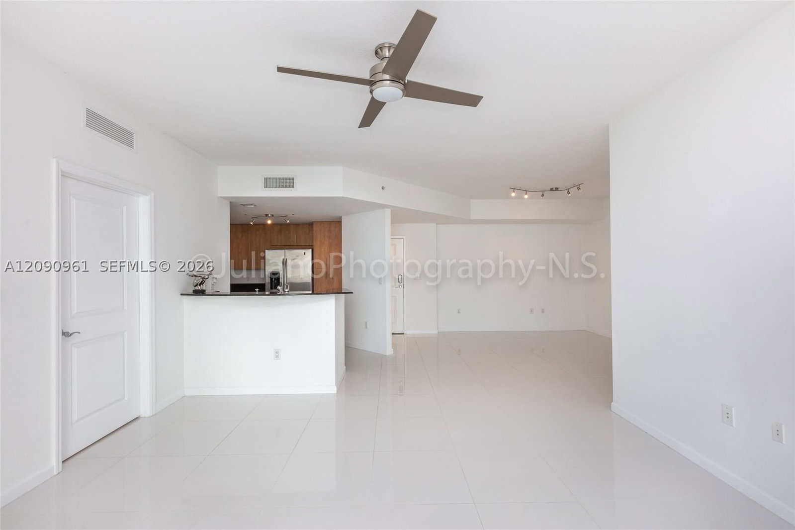 Real estate property located at 7910 Harbor Island Dr #507, Miami-dade, 360 Condo B, North Bay Village, FL