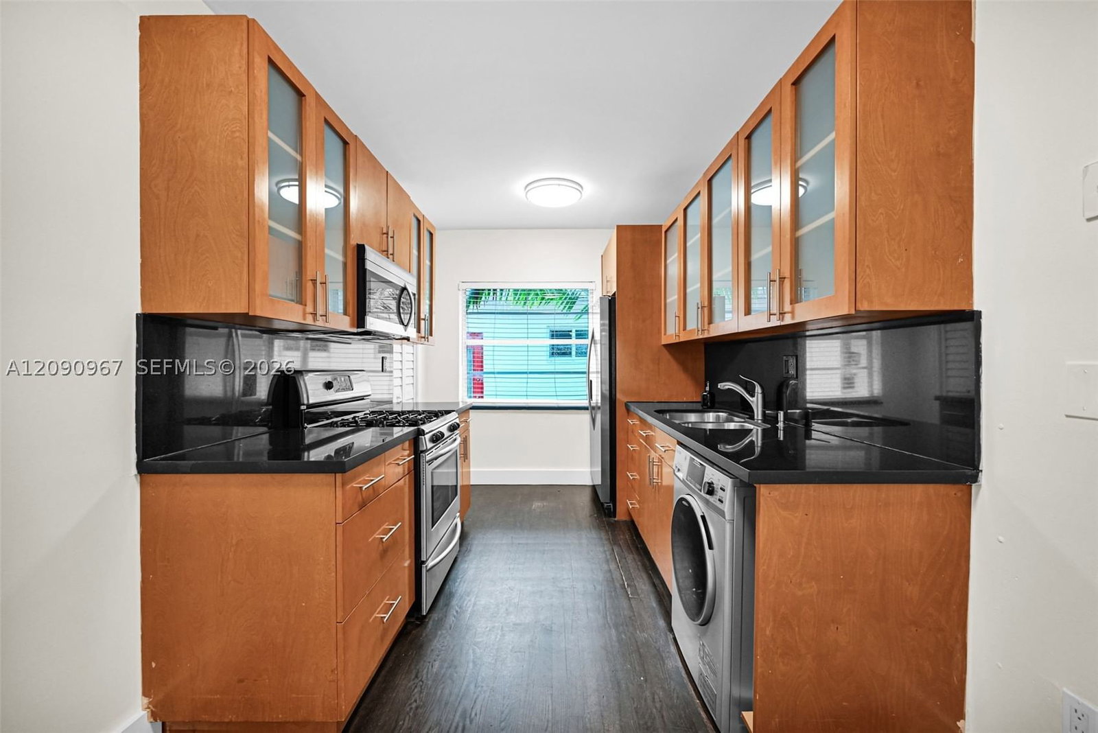Real estate property located at 846 Jefferson Ave #8, Miami-dade, Flamingo Wave Condo, Miami Beach, FL