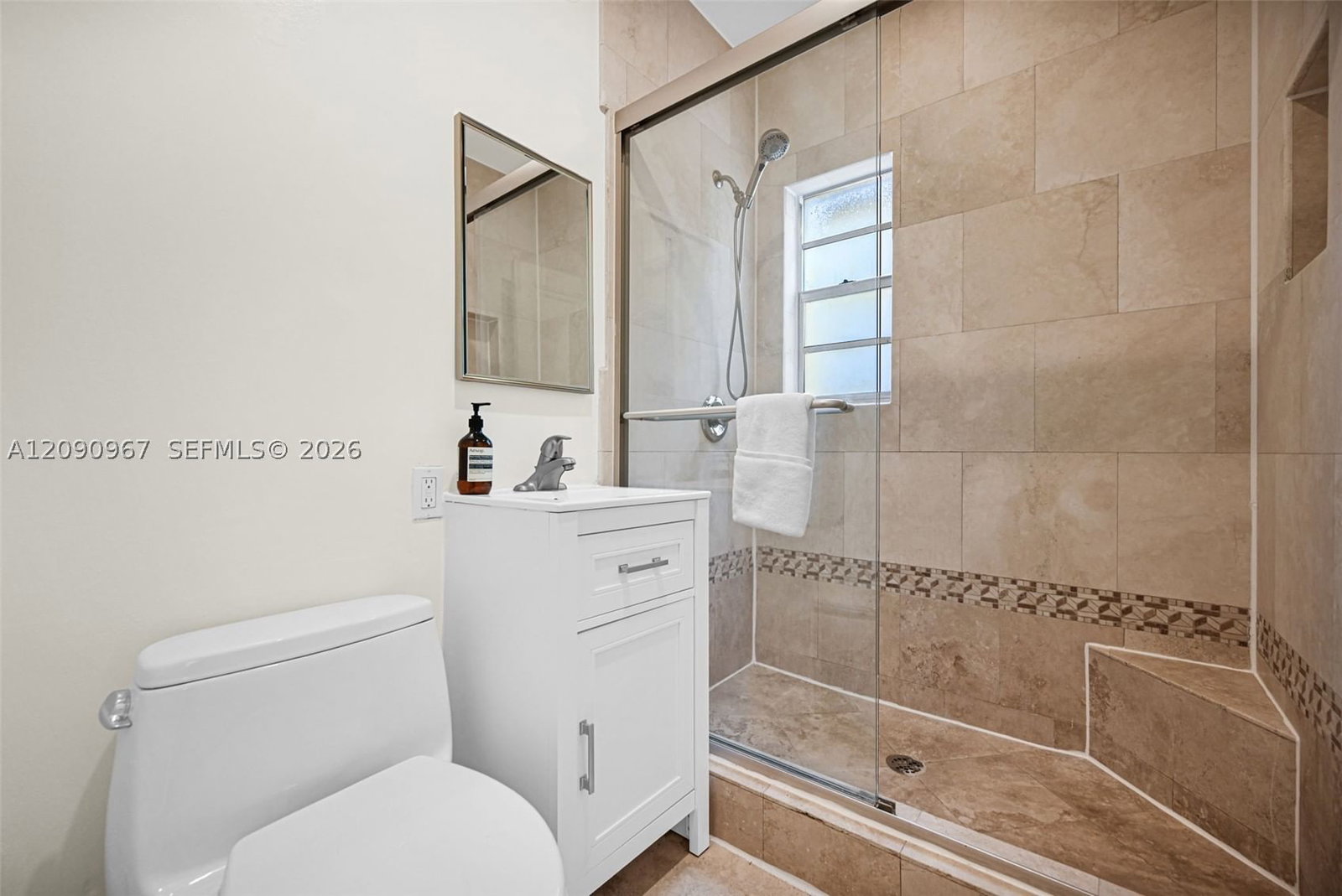 Real estate property located at 846 Jefferson Ave #8, Miami-dade, Flamingo Wave Condo, Miami Beach, FL