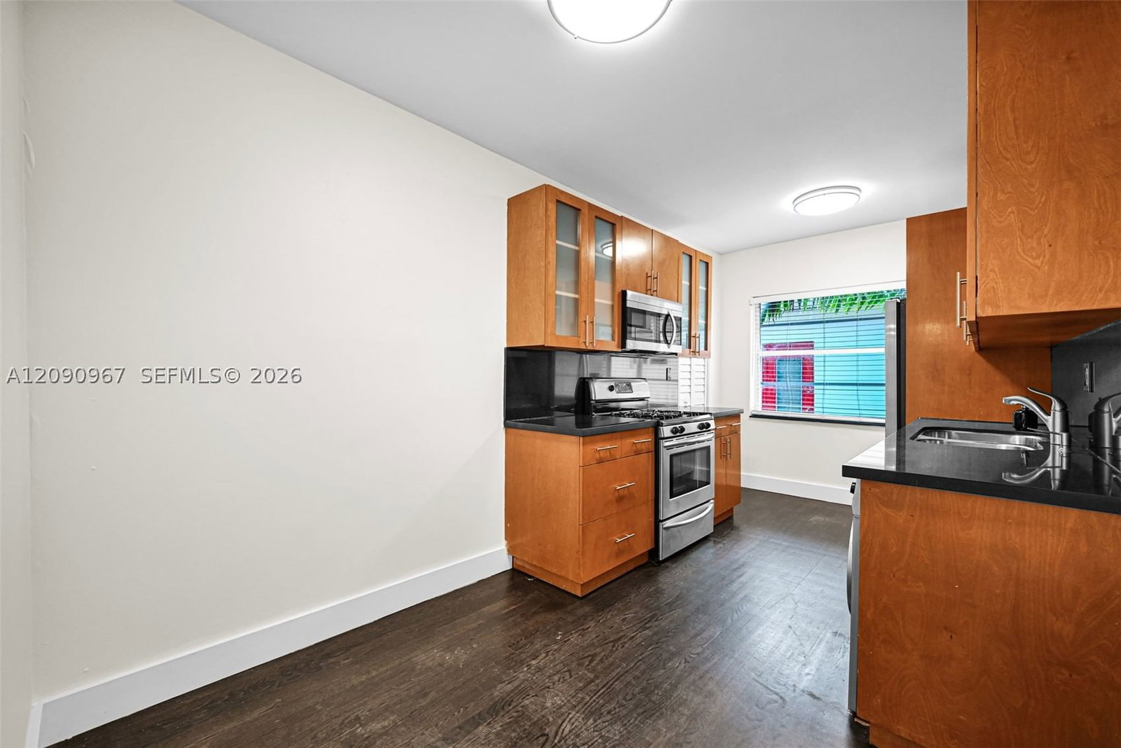 Real estate property located at 846 Jefferson Ave #8, Miami-dade, Flamingo Wave Condo, Miami Beach, FL