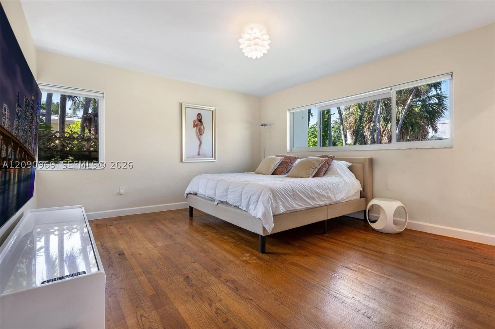 Real estate property located at 9217 Bay Dr, Miami-dade, Altos Del Mar No 5, Surfside, FL