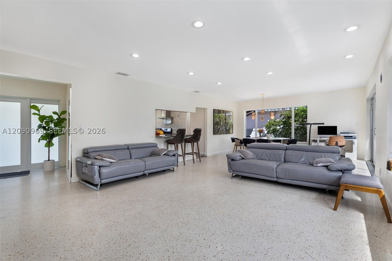 Real estate property located at 9217 Bay Dr, Miami-dade, Altos Del Mar No 5, Surfside, FL