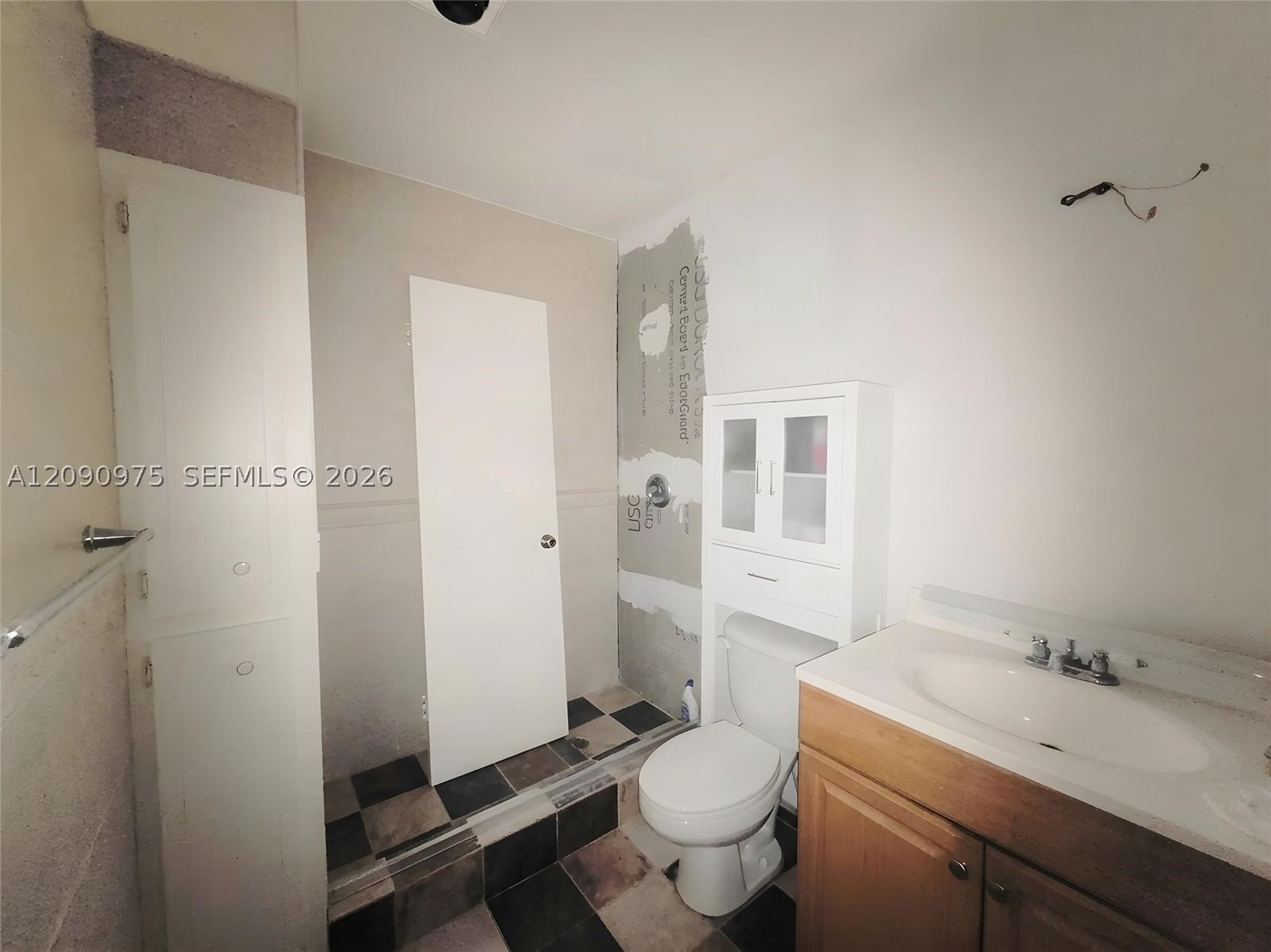 Real estate property located at 2151 68th St #209, Broward, Imperial Point Colonnades, Fort Lauderdale, FL