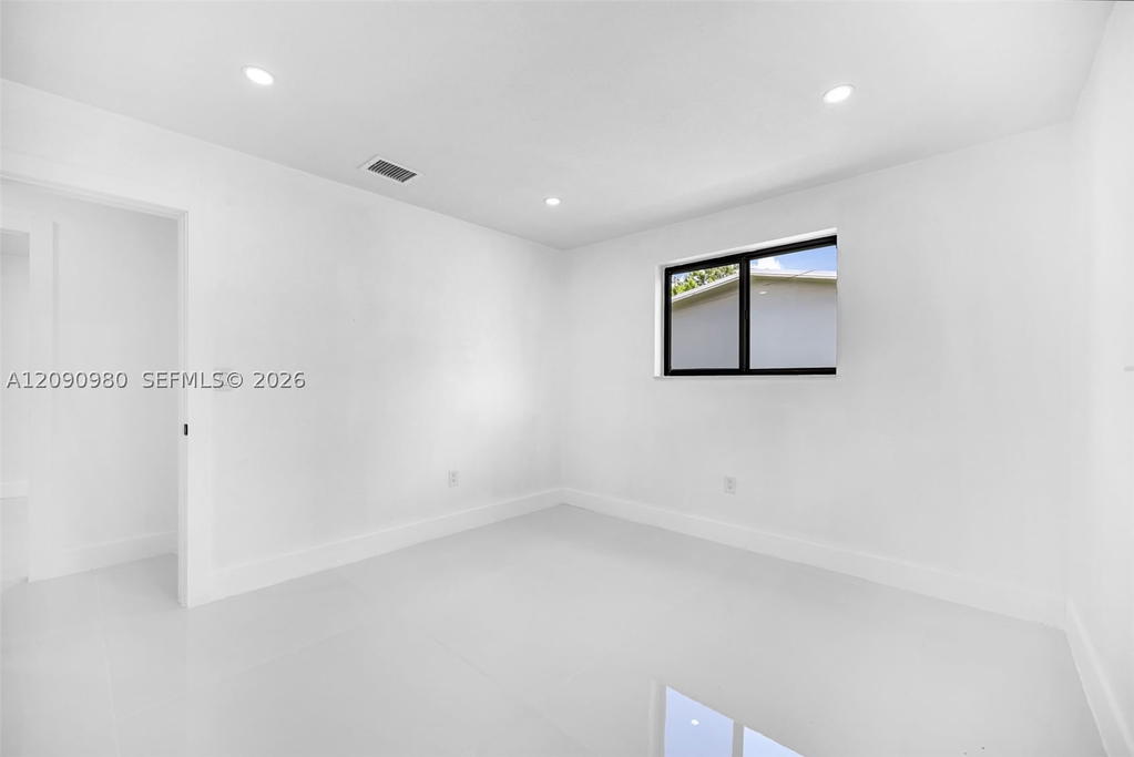 Real estate property located at 51 161st St, Miami-dade, Bisc Gardens Sec C, Miami, FL
