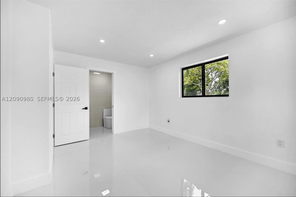 Real estate property located at 51 161st St, Miami-dade, Bisc Gardens Sec C, Miami, FL