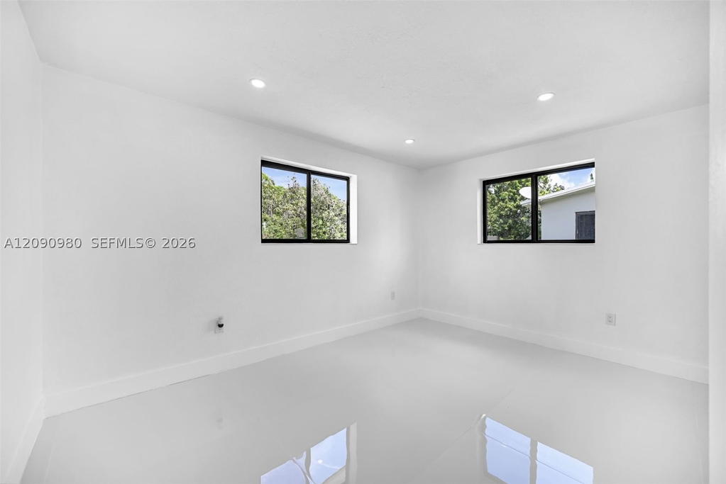 Real estate property located at 51 161st St, Miami-dade, Bisc Gardens Sec C, Miami, FL
