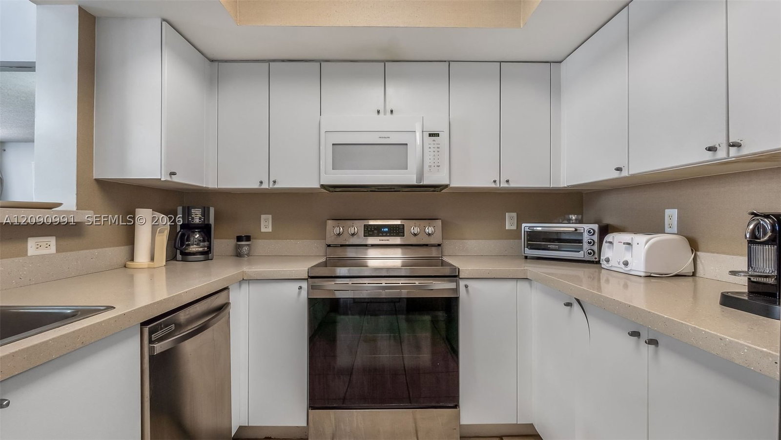 Real estate property located at 17375 Collins Ave #2305, Miami-dade, Ocean Point Beach Club Co, Sunny Isles Beach, FL