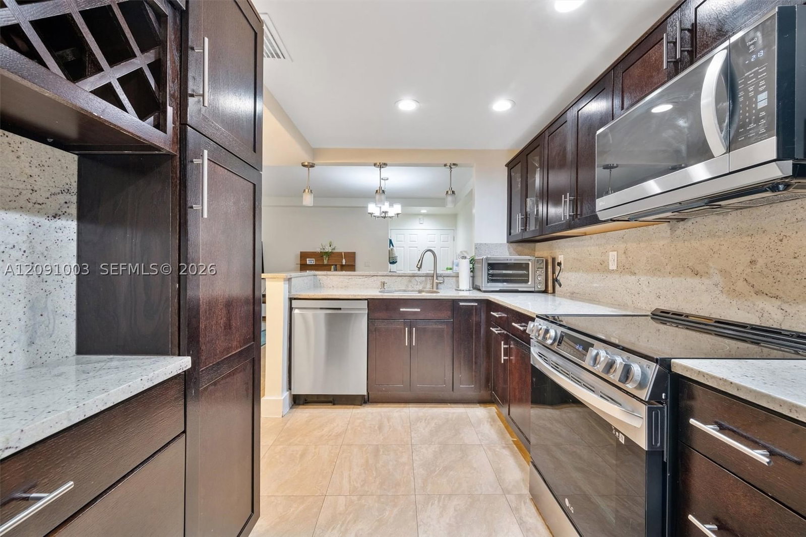 Real estate property located at 323 Navarre Ave #101, Miami-dade, The Gallery Plaza Condo, Coral Gables, FL