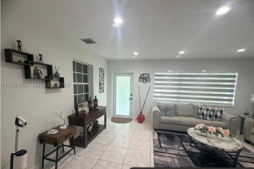 Real estate property located at 2630 De Soto Dr, Broward, Miramar Sec 6, Miramar, FL