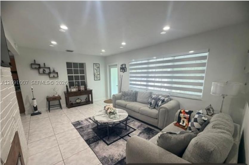 Real estate property located at 2630 De Soto Dr, Broward, Miramar Sec 6, Miramar, FL