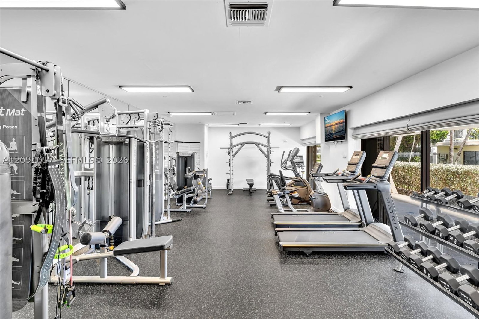 Real estate property located at 2625 Collins Ave #1109, Miami-dade, Oceanfront Plaza Condo, Miami Beach, FL