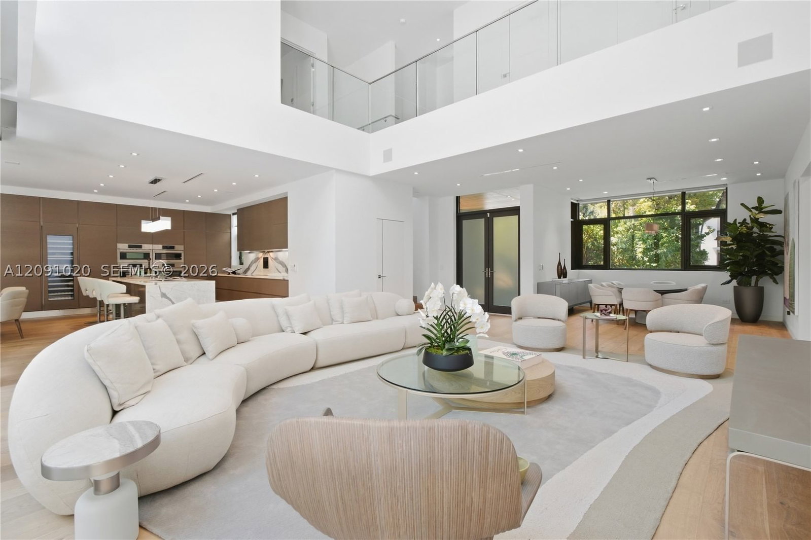 Real estate property located at 2803 Crystal Ct, Miami-dade, Crystal Heights, Miami, FL