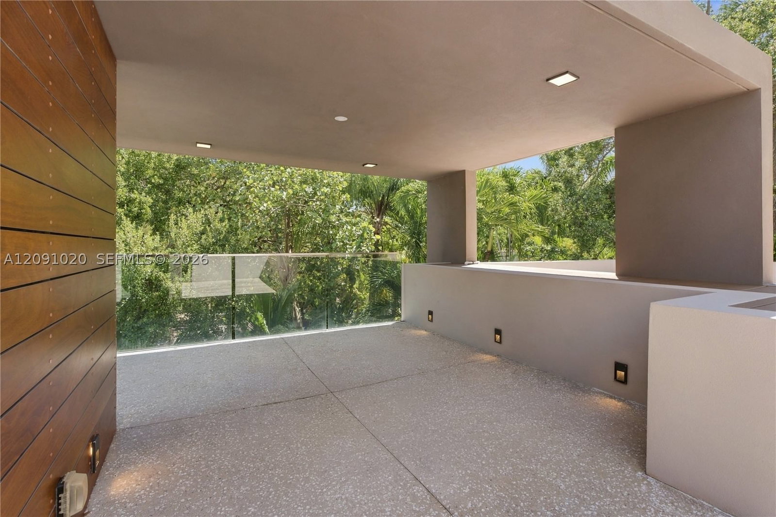 Real estate property located at 2803 Crystal Ct, Miami-dade, Crystal Heights, Miami, FL