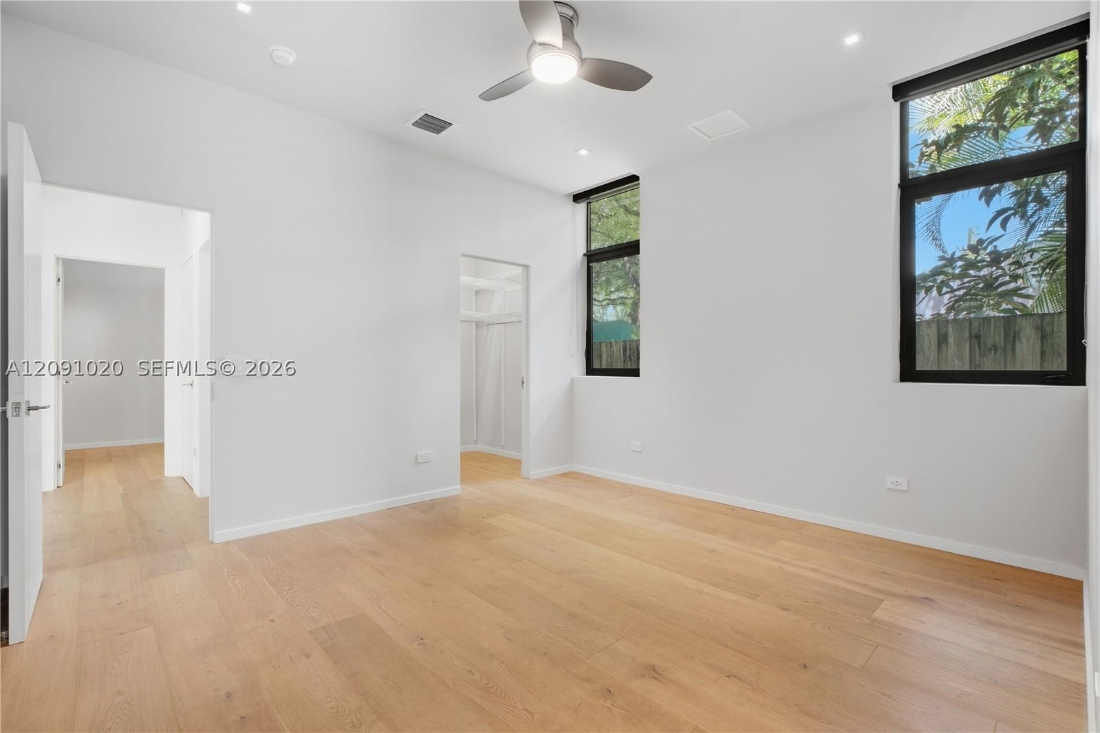 Real estate property located at 2803 Crystal Ct, Miami-dade, Crystal Heights, Miami, FL