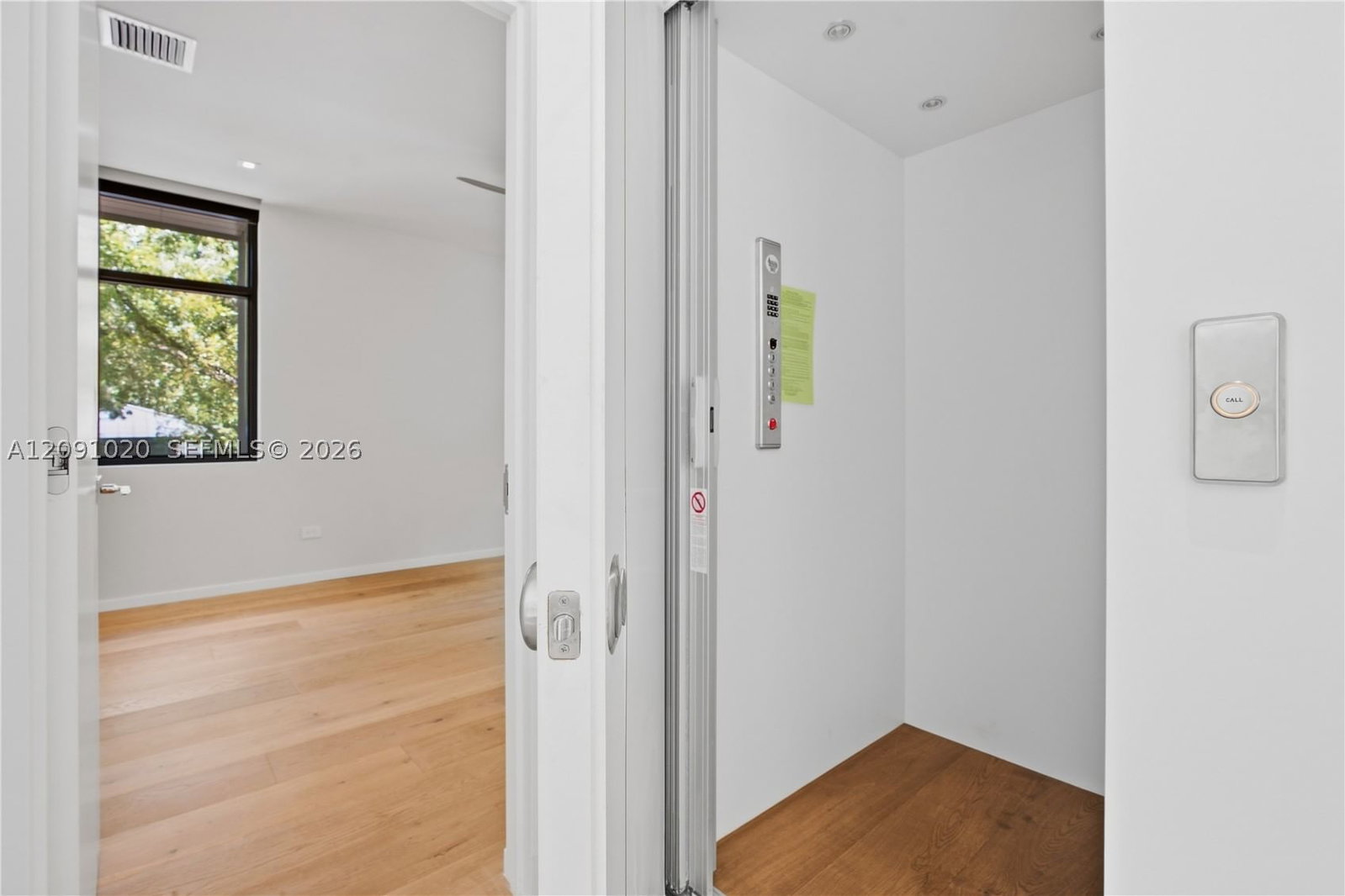 Real estate property located at 2803 Crystal Ct, Miami-dade, Crystal Heights, Miami, FL