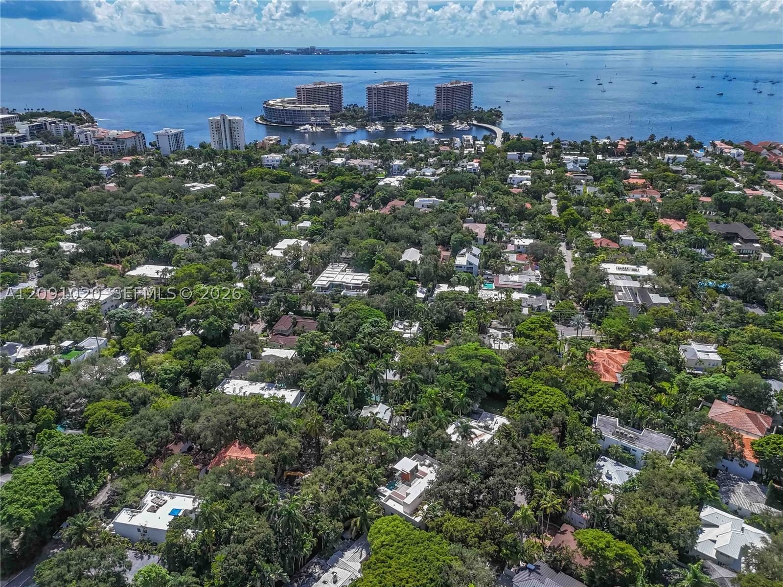 Real estate property located at 2803 Crystal Ct, Miami-dade, Crystal Heights, Miami, FL