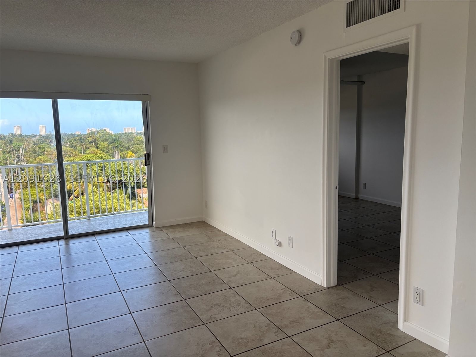 Real estate property located at 1701 Washington St #604, Broward, Princeton Condominium, Hollywood, FL