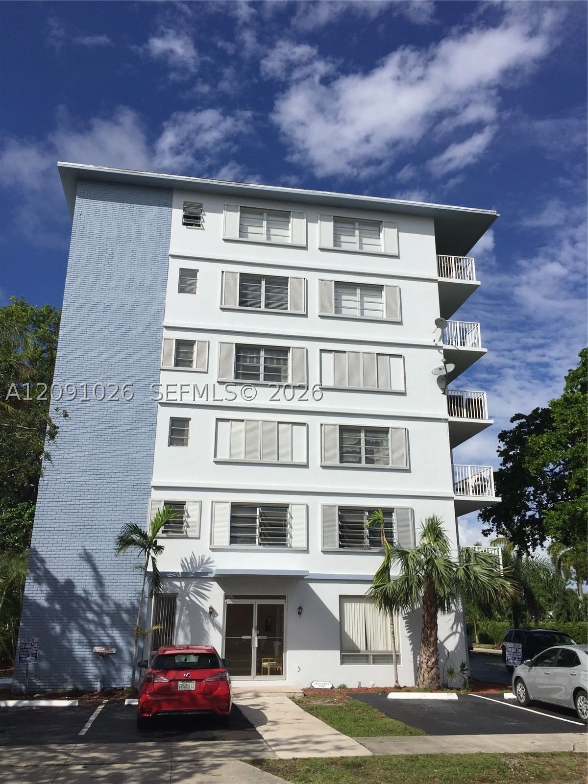 Real estate property located at 1701 Washington St #604, Broward, Princeton Condominium, Hollywood, FL