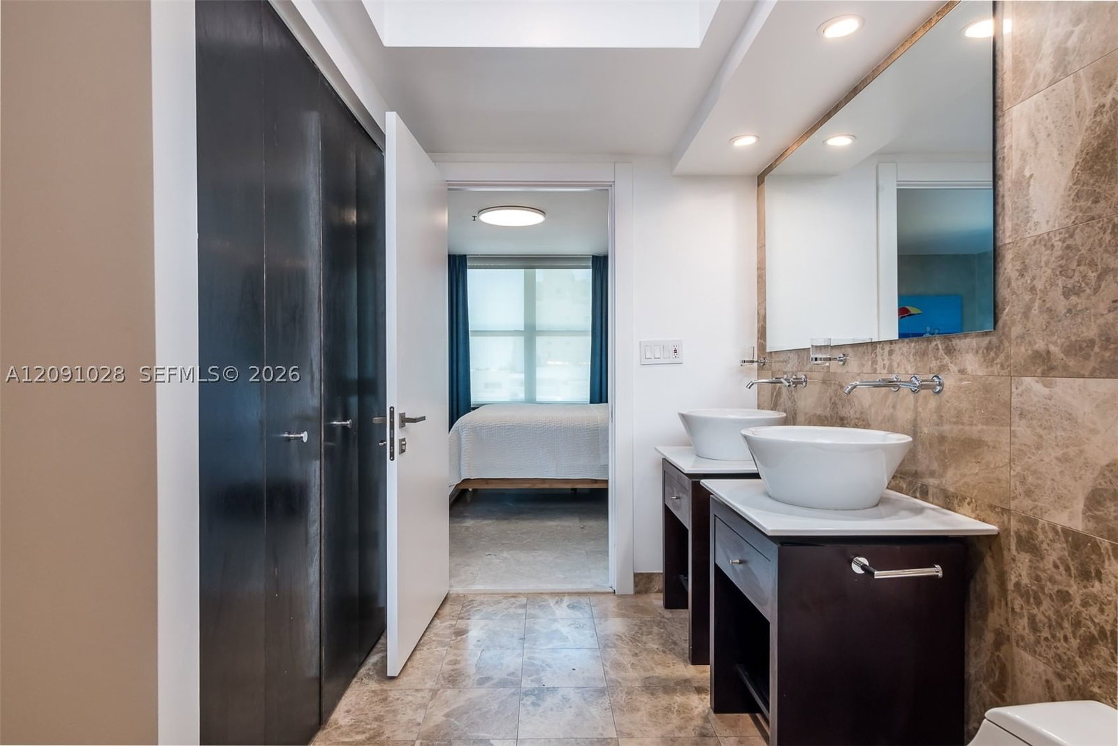 Real estate property located at 1330 Ocean Dr R5B, Miami-dade, The Netherland Condo, Miami Beach, FL