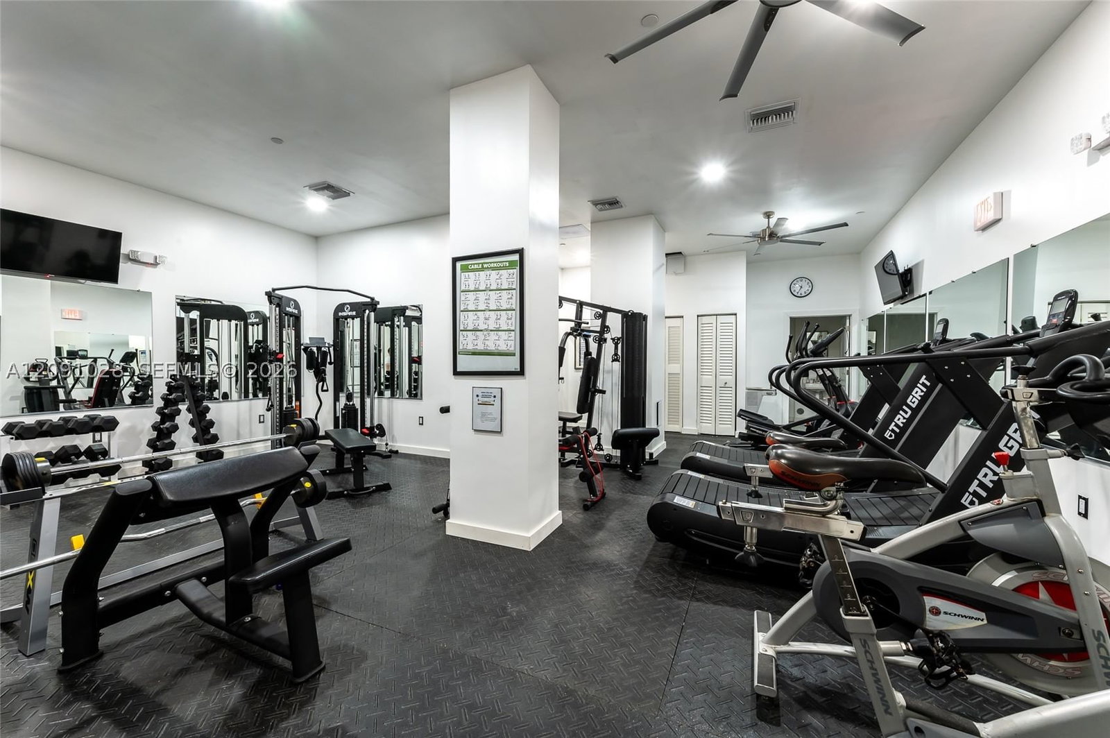 Real estate property located at 1330 Ocean Dr R5B, Miami-dade, The Netherland Condo, Miami Beach, FL