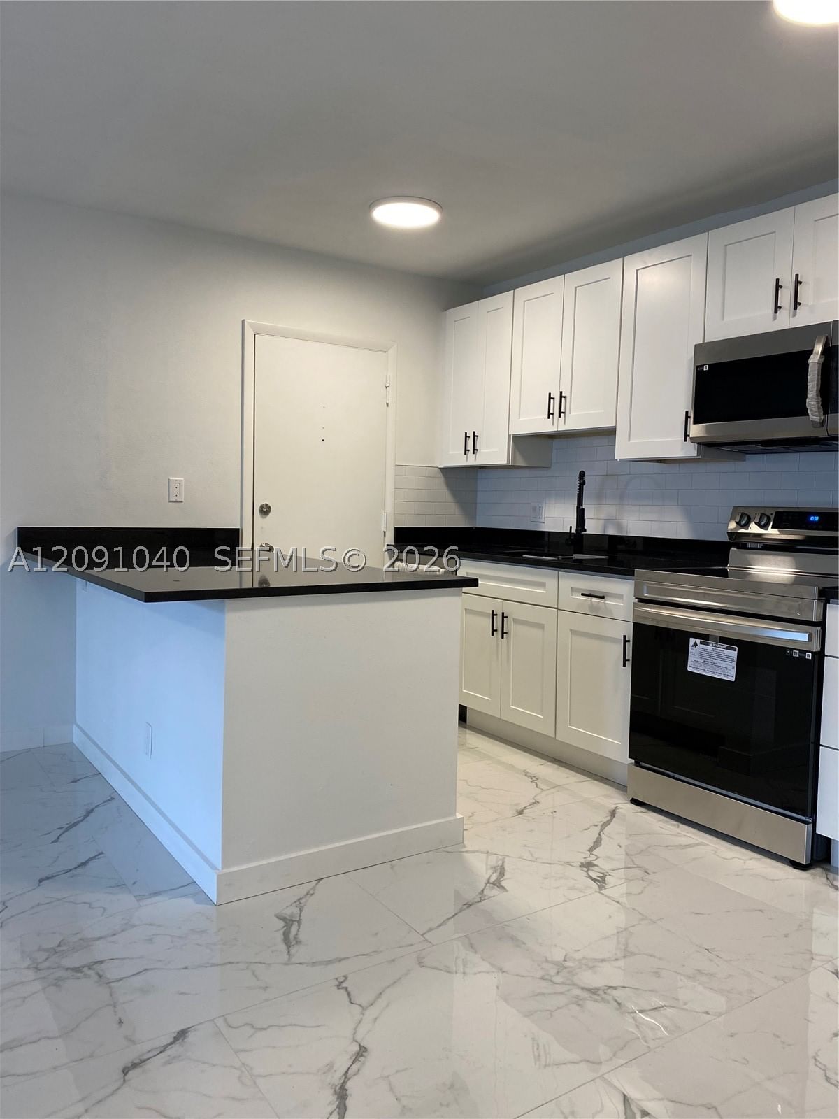 Real estate property located at 3550 8th Ave #616, Broward, Everett Arms No 6 Condo, Pompano Beach, FL