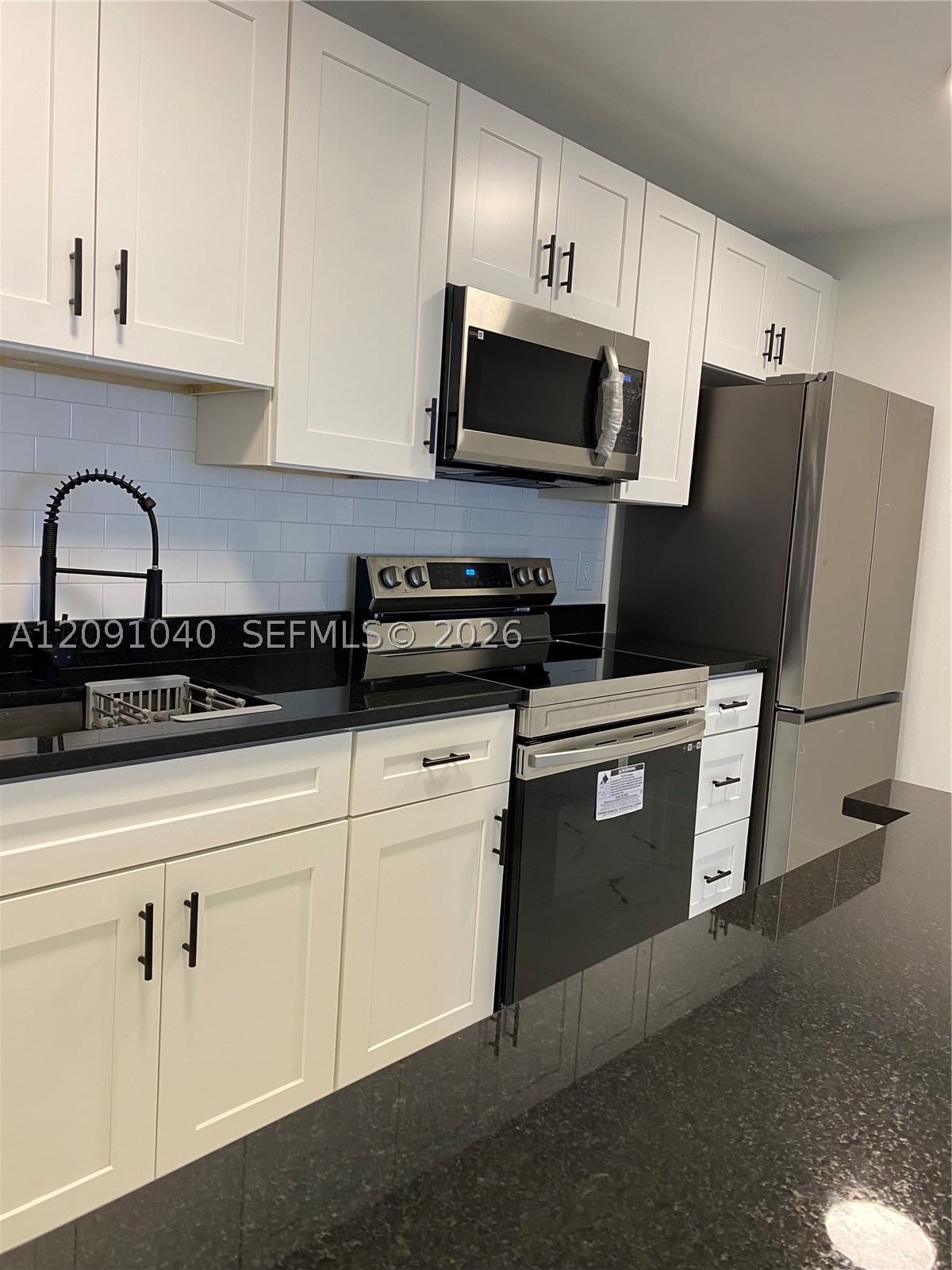 Real estate property located at 3550 8th Ave #616, Broward, Everett Arms No 6 Condo, Pompano Beach, FL