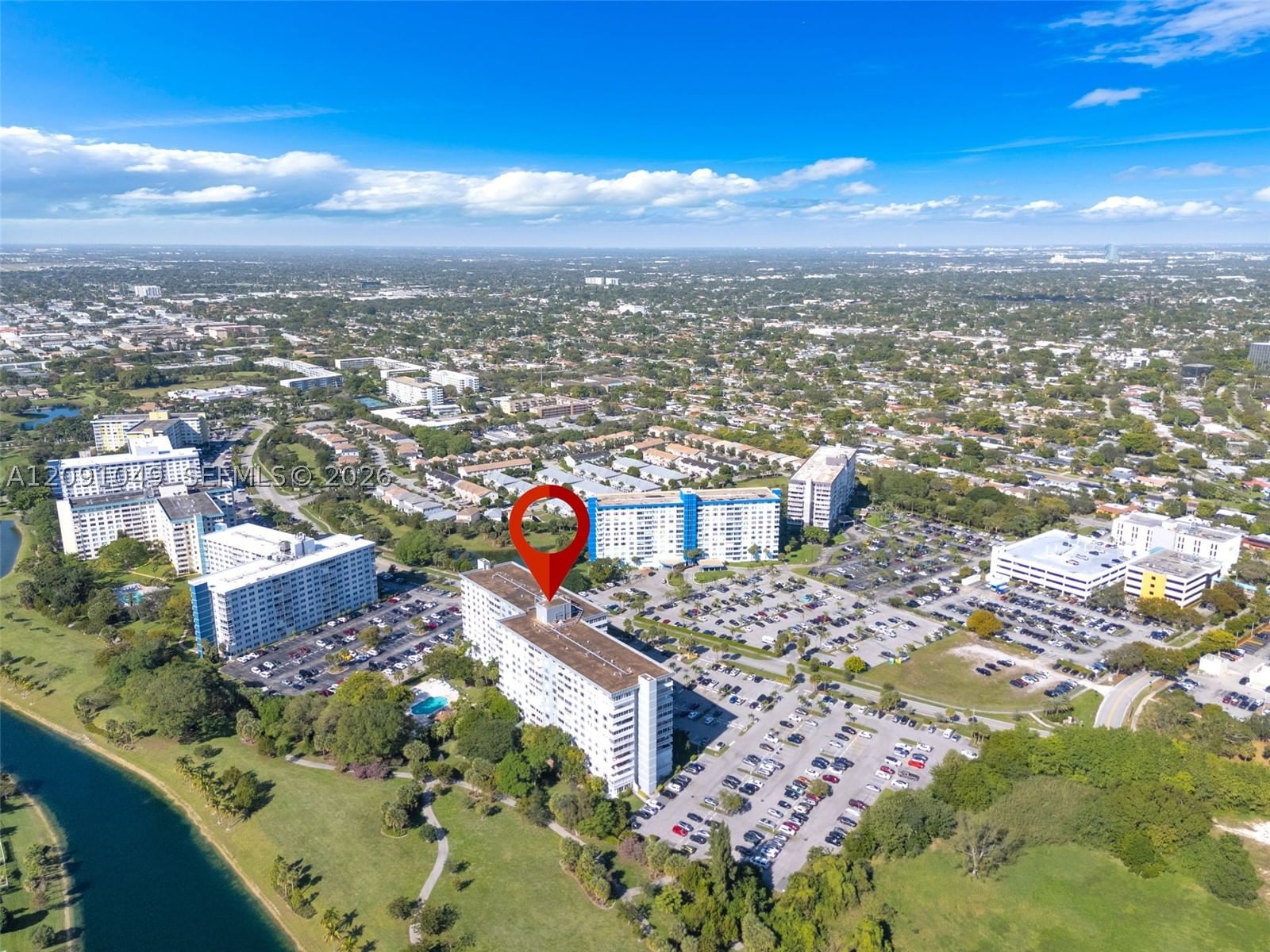 Real estate property located at 3800 Hillcrest Dr #203, Broward, Hillcrest East No 25 Cond, Hollywood, FL