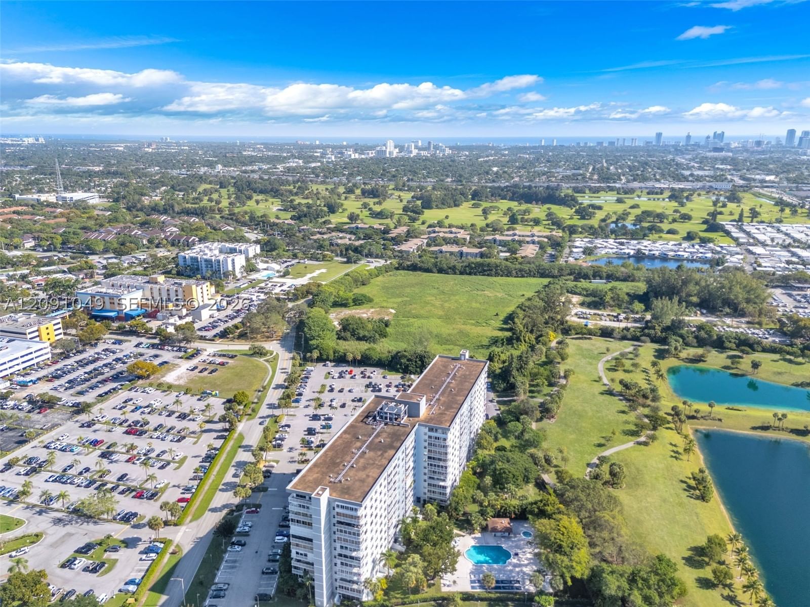 Real estate property located at 3800 Hillcrest Dr #203, Broward, Hillcrest East No 25 Cond, Hollywood, FL