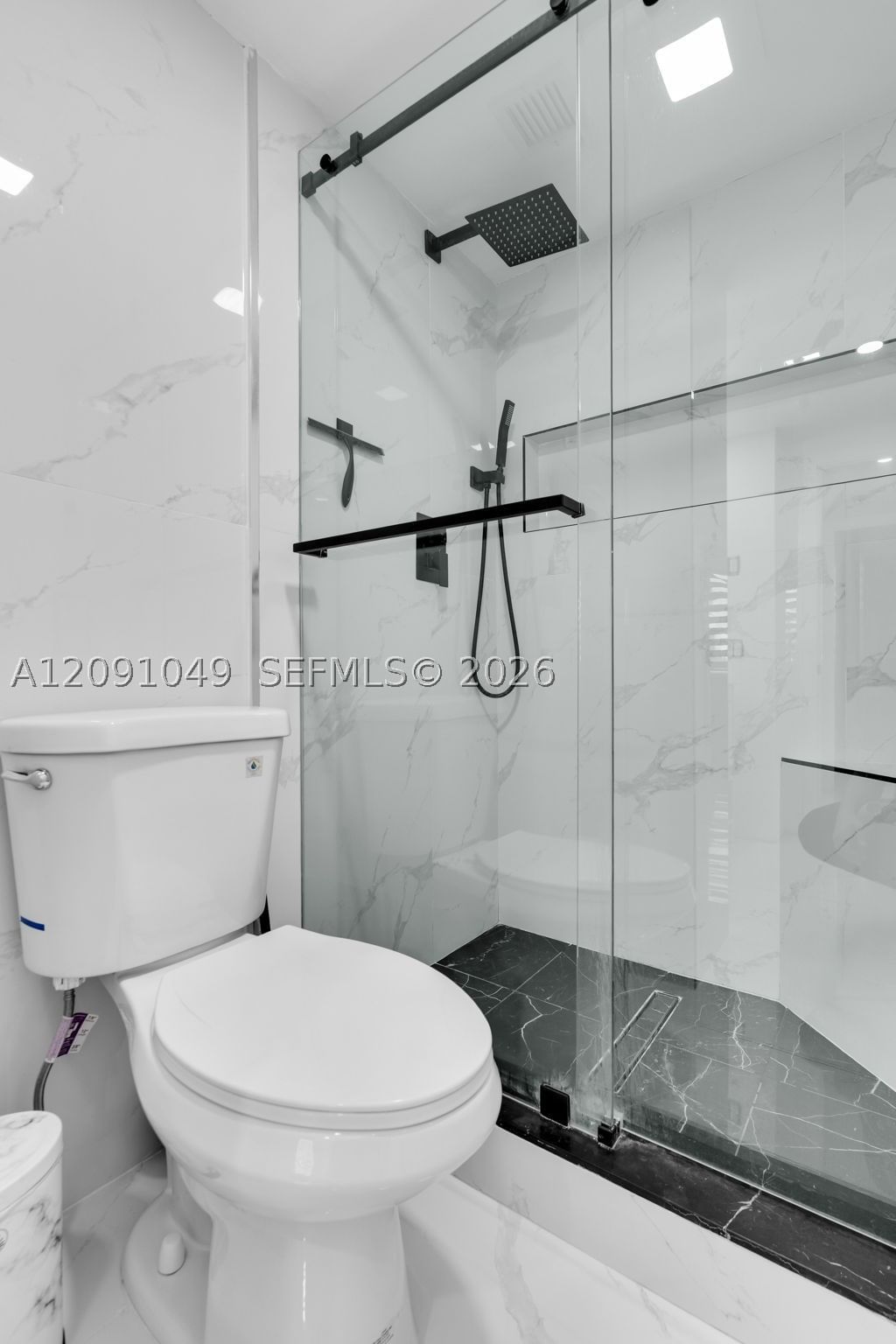 Real estate property located at 3800 Hillcrest Dr #203, Broward, Hillcrest East No 25 Cond, Hollywood, FL