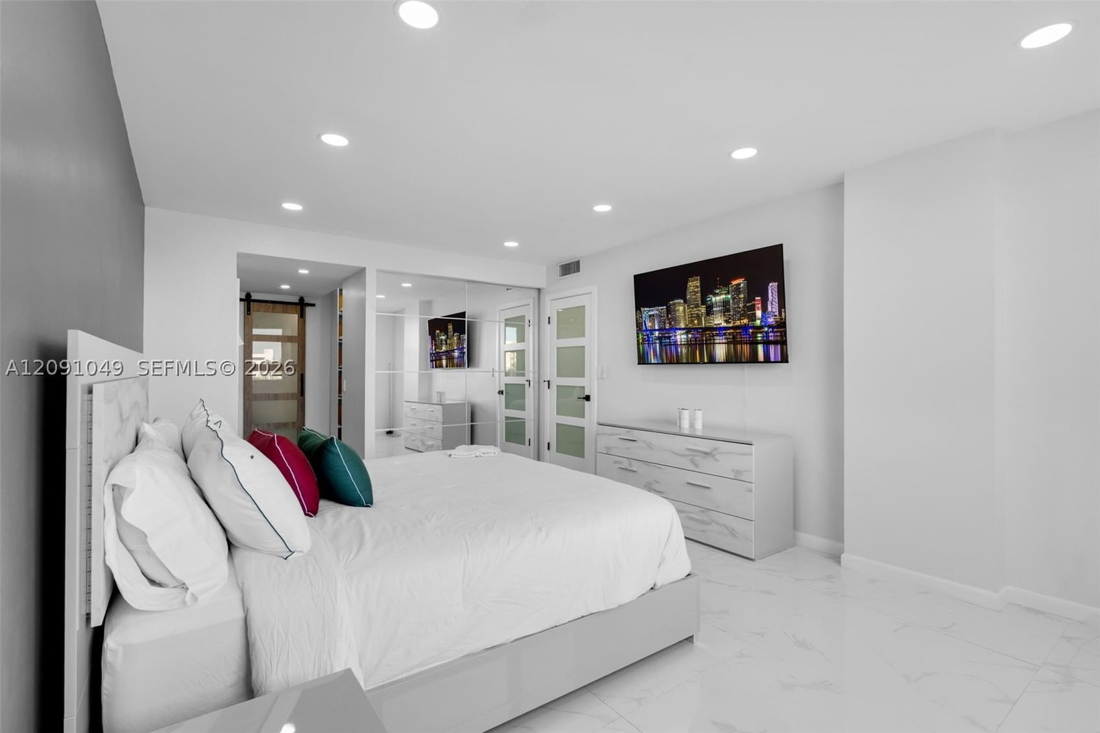 Real estate property located at 3800 Hillcrest Dr #203, Broward, Hillcrest East No 25 Cond, Hollywood, FL