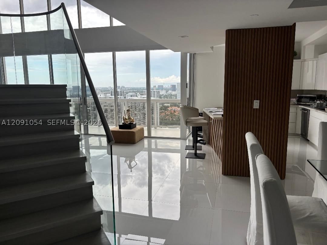 Real estate property located at 20185 Country Club Dr TS-7, Miami-dade, The Landmark Condo, Aventura, FL