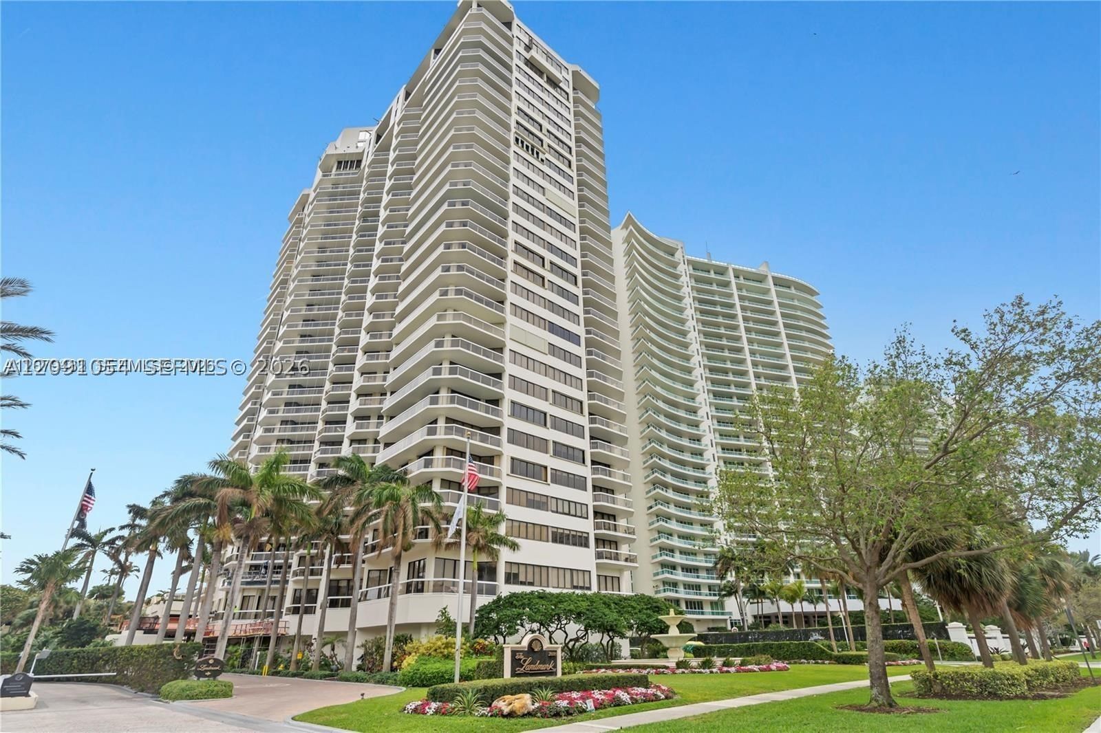 Real estate property located at 20185 Country Club Dr TS-7, Miami-dade, The Landmark Condo, Aventura, FL
