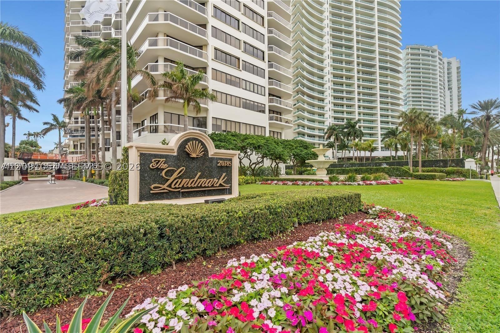 Real estate property located at 20185 Country Club Dr TS-7, Miami-dade, The Landmark Condo, Aventura, FL