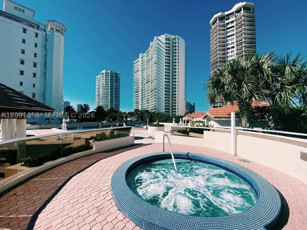 Real estate property located at 20185 Country Club Dr TS-7, Miami-dade, The Landmark Condo, Aventura, FL
