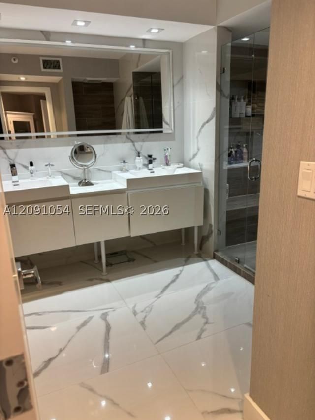 Real estate property located at 20185 Country Club Dr TS-7, Miami-dade, The Landmark Condo, Aventura, FL
