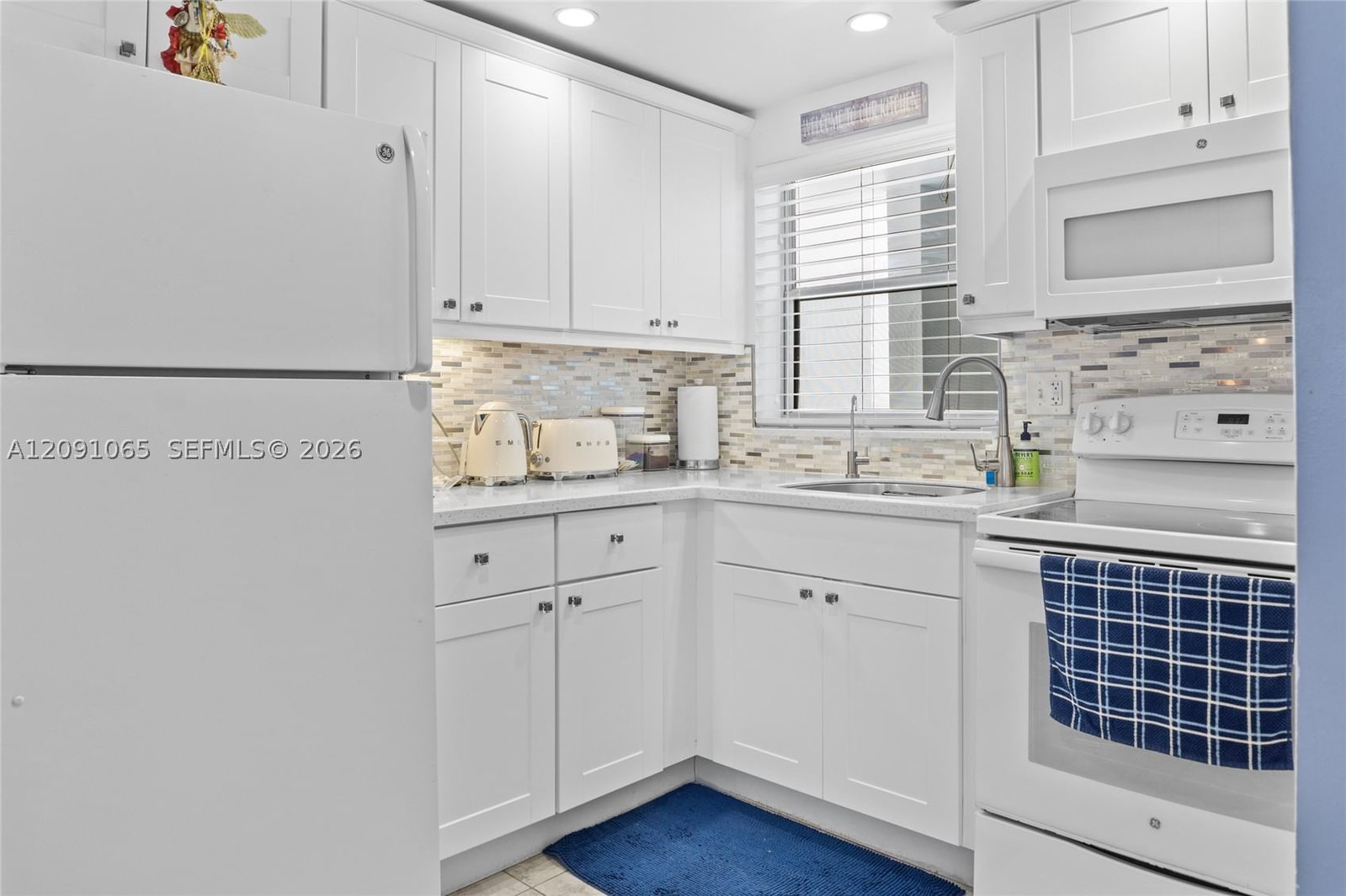 Real estate property located at 1720 Jefferson St #407, Broward, Sun Haven Towers Condo, Hollywood, FL
