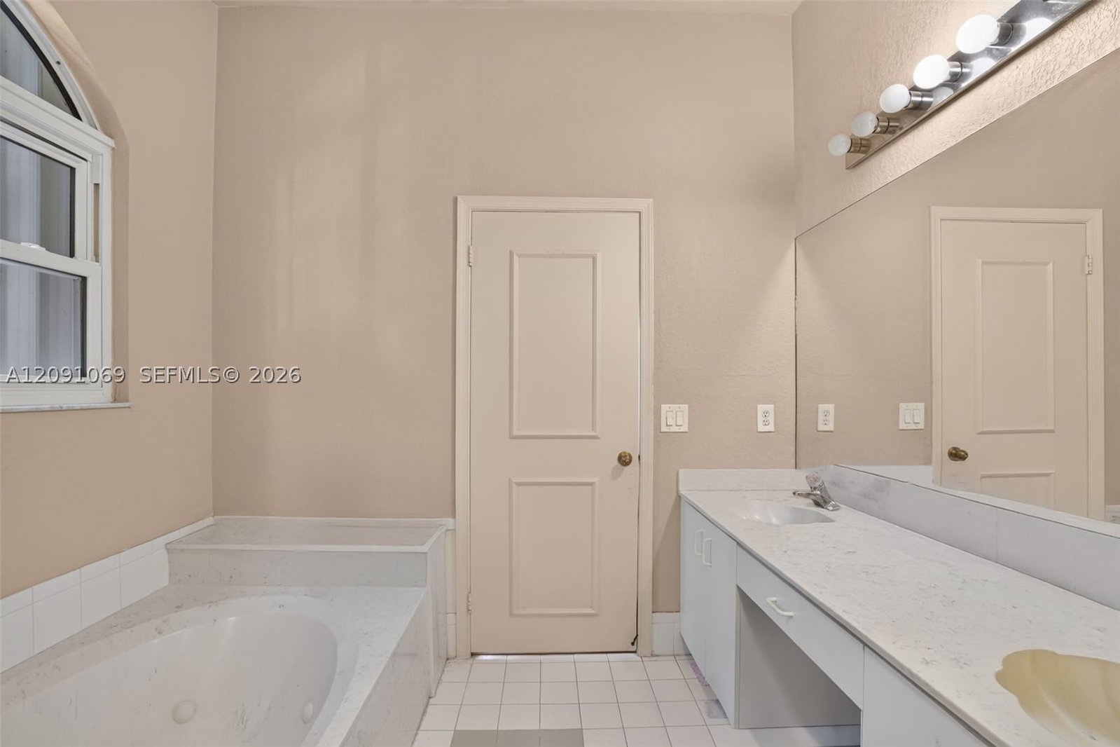Real estate property located at 18611 11th St, Broward, Chapel Trail Ii, Pembroke Pines, FL