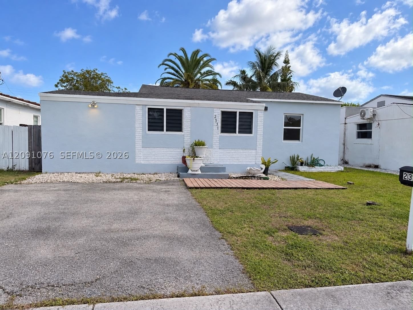 Real estate property located at 2331 Mckinley St, Broward, Hollywood Park, Hollywood, FL