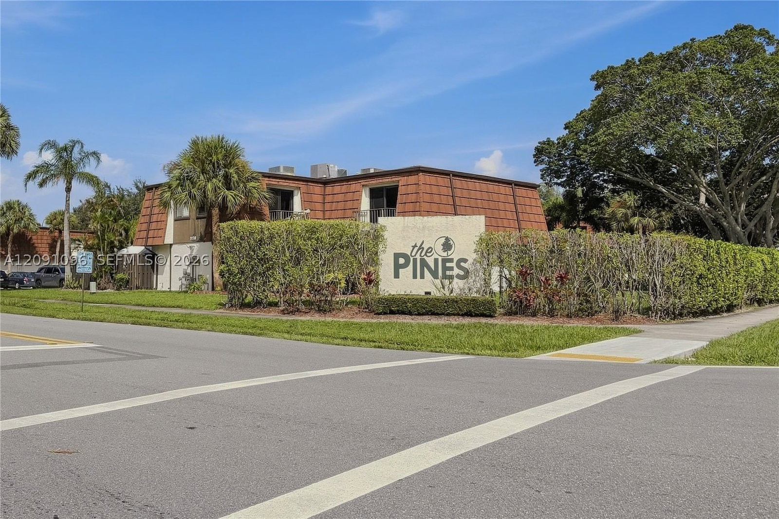 Real estate property located at 2160 White Pine Cir B, Palm Beach, Pines 2, Green Acres, FL