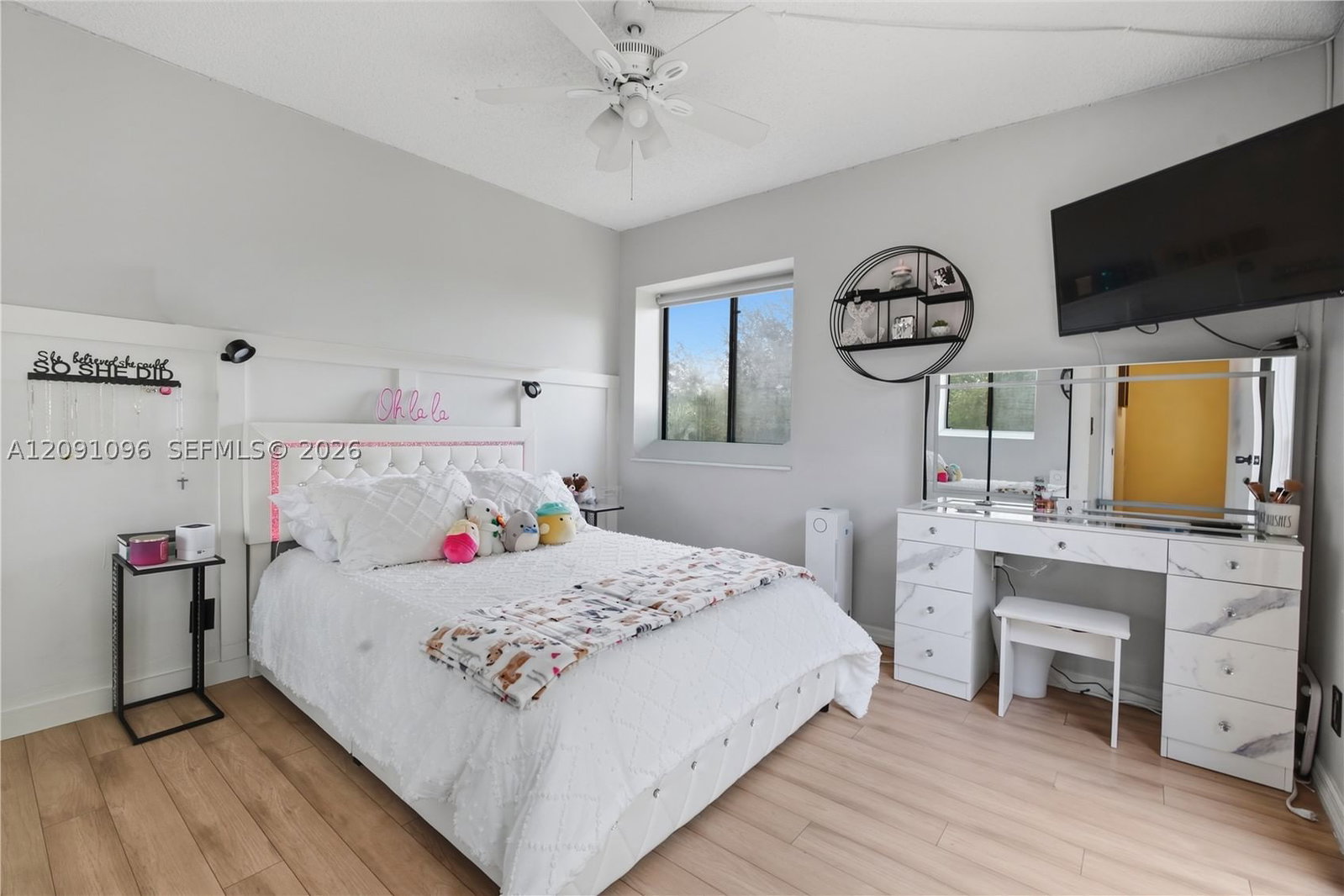 Real estate property located at 2160 White Pine Cir B, Palm Beach, Pines 2, Green Acres, FL