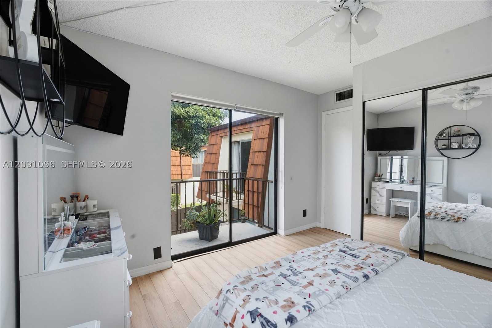 Real estate property located at 2160 White Pine Cir B, Palm Beach, Pines 2, Green Acres, FL