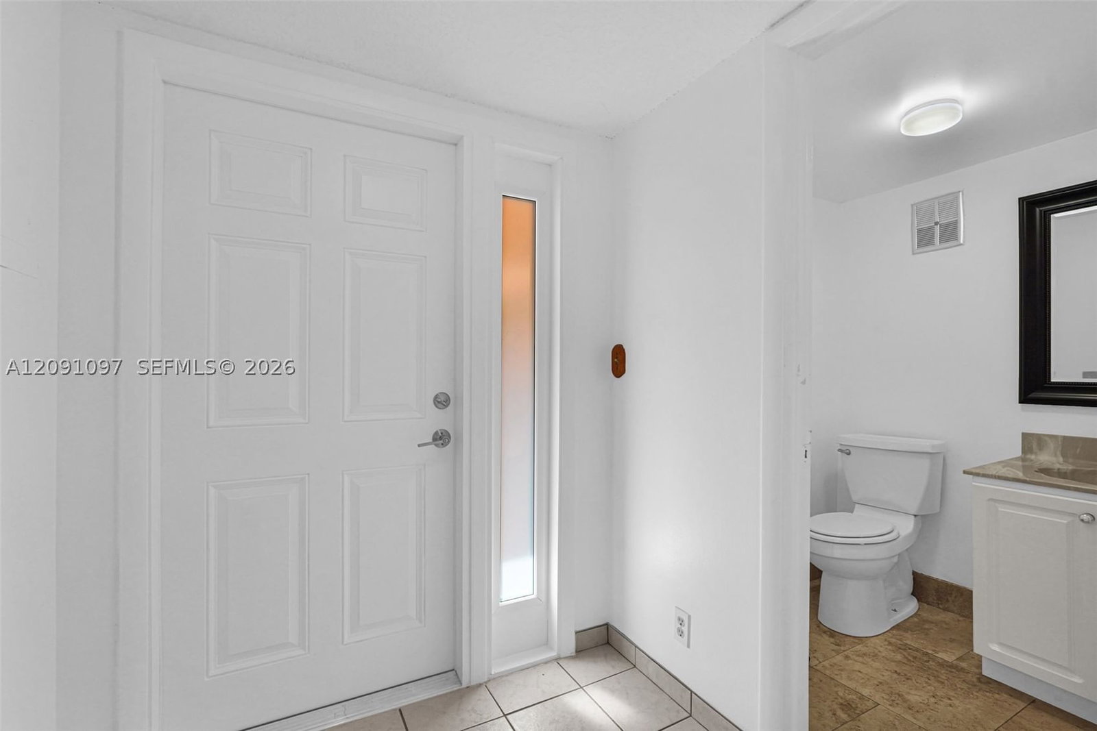 Real estate property located at 430 Commodore Dr #304, Broward, Lago West Condominium, Plantation, FL
